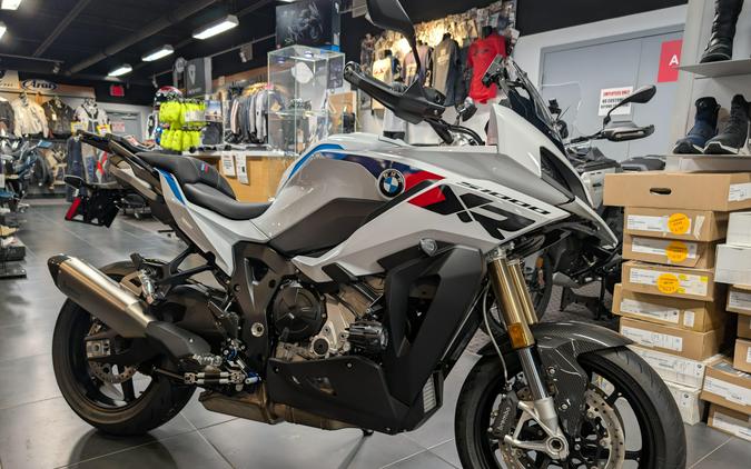 2026 BMW S 1000 XR
