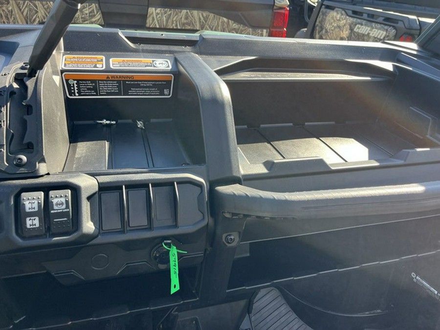 2025 Can-Am Defender DPS HD7 Compass Green