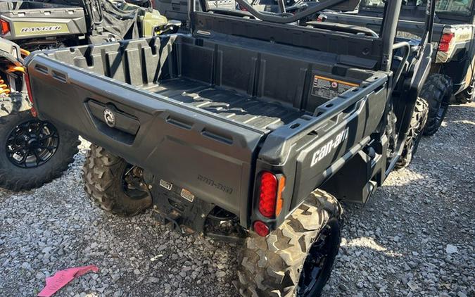 2025 Can-Am Defender DPS HD7 Compass Green