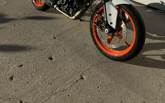 2024 KTM 250 Duke