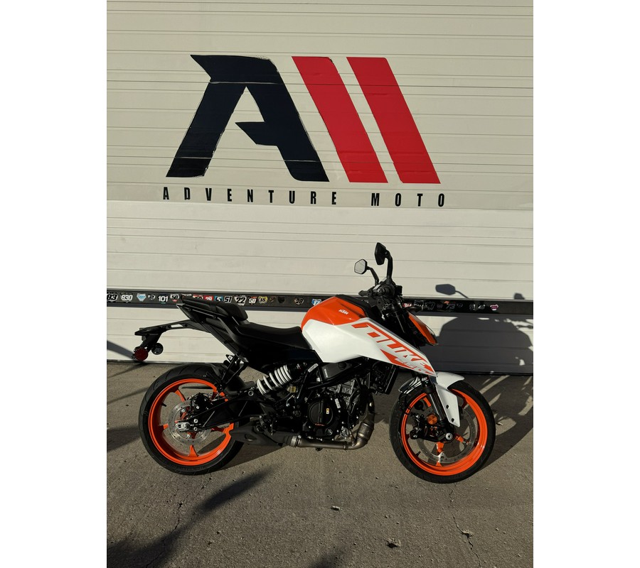 2024 KTM 250 Duke