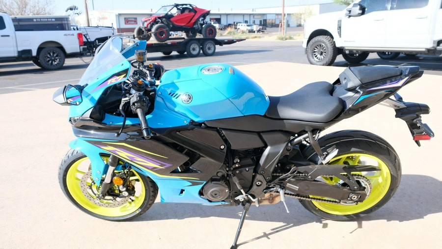 2026 YAMAHA YZF-R7
