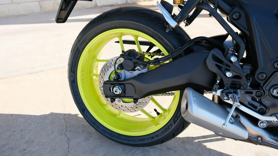 2026 YAMAHA YZF-R7