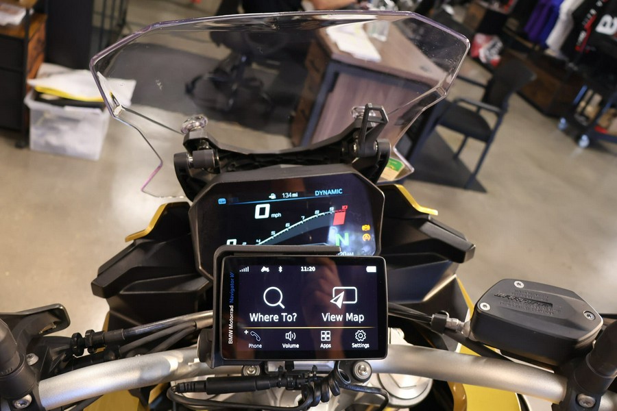 2021 BMW F 900 XR