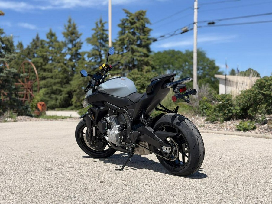 2026 CFMOTO 675NK