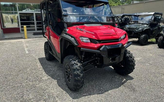 2024 Honda Pioneer 1000-5 Deluxe