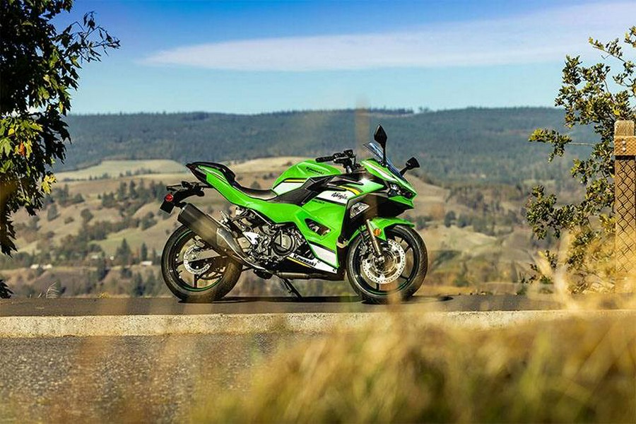 2025 Kawasaki EX500JSFAN