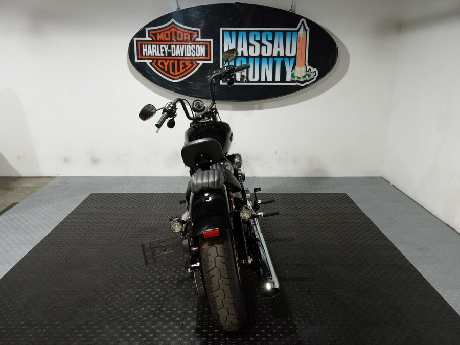 2025 Harley-Davidson Softail® Street Bob®