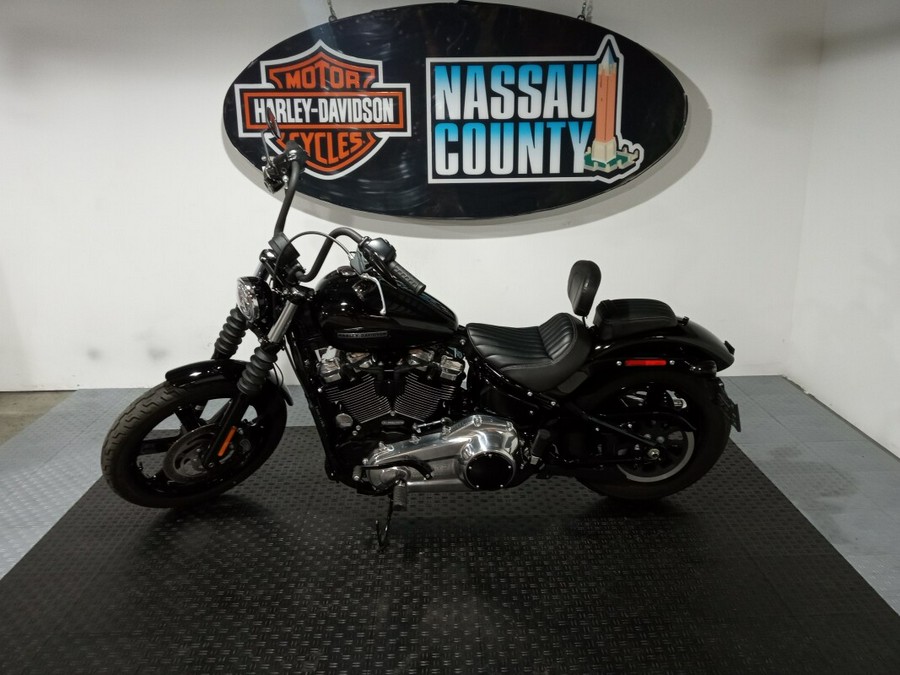 2025 Harley-Davidson Softail® Street Bob®