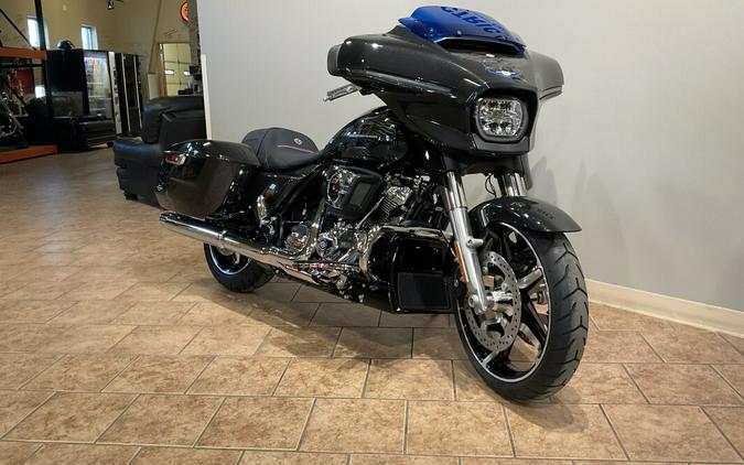 2026 Harley-Davidson® Street Glide® Midnight Ember Chrome Trim FLHX
