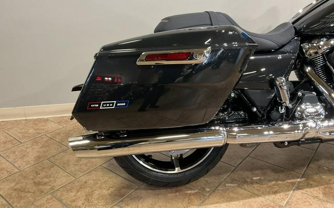 2026 Harley-Davidson® Street Glide® Midnight Ember Chrome Trim FLHX