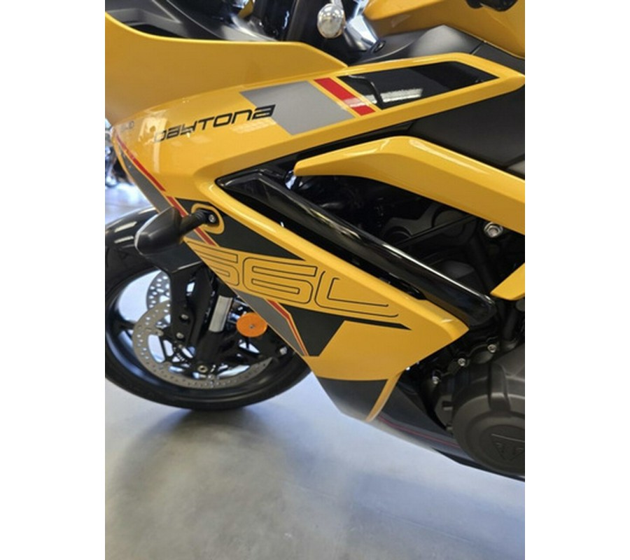 2026 Triumph Daytona 660 Cosmic Yellow Sapphire Black