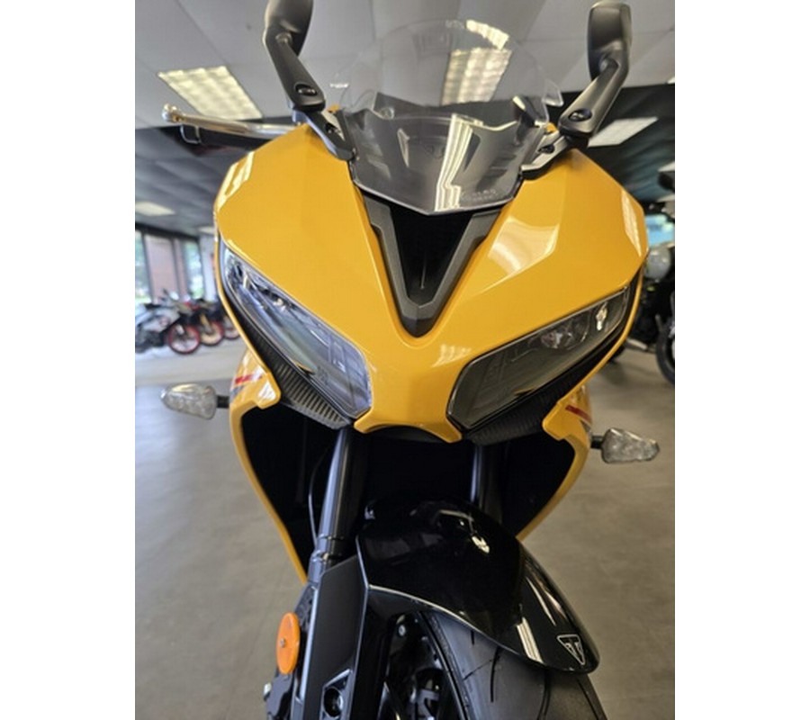 2026 Triumph Daytona 660 Cosmic Yellow Sapphire Black
