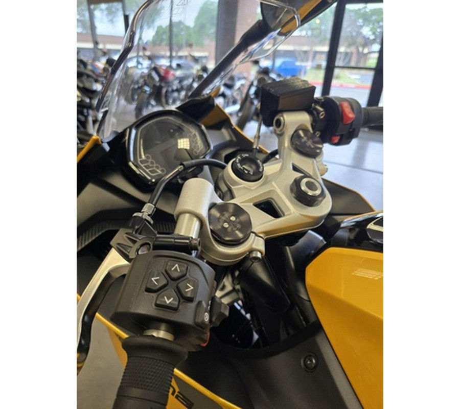 2026 Triumph Daytona 660 Cosmic Yellow Sapphire Black