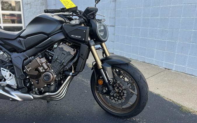 2026 Honda CB650R E-Clutch