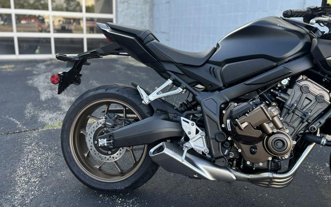 2026 Honda CB650R E-Clutch
