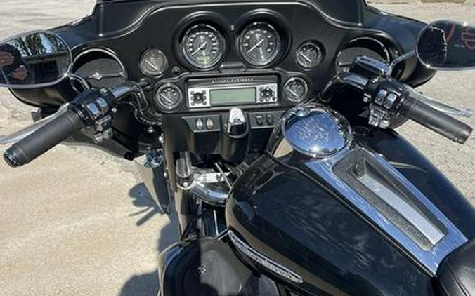 2012 Harley-Davidson® FLHTK - Electra Glide® Ultra Limited