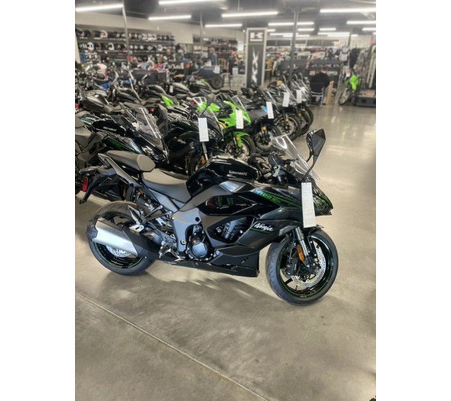 2025 Kawasaki Ninja 1100SX ABS