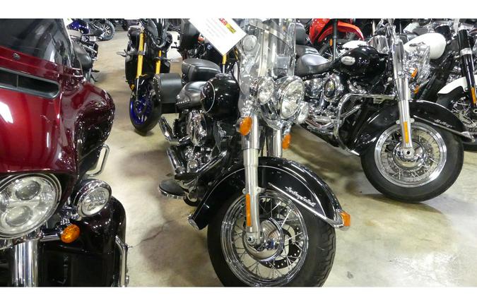 2015 Harley-Davidson® Heritage Softail® Classic