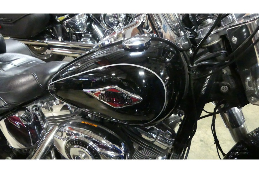 2015 Harley-Davidson® Heritage Softail® Classic