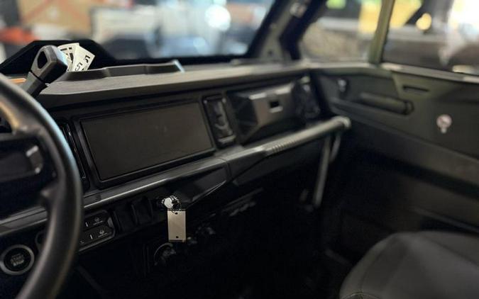 2026 Can-Am® Defender MAX XT CAB HD11