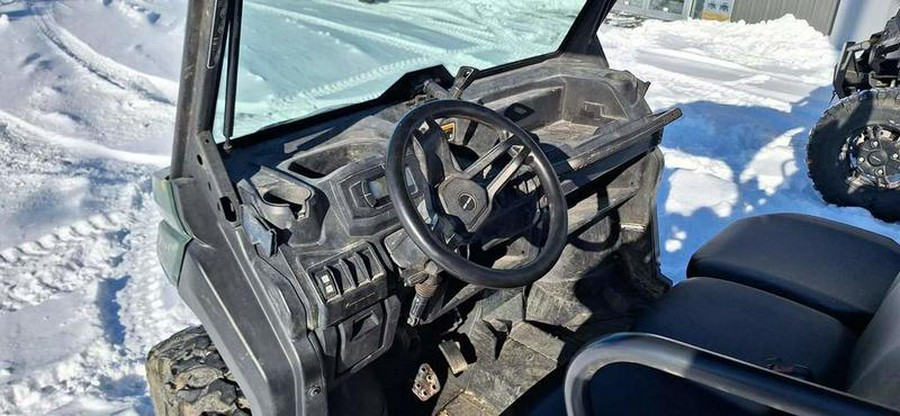 2022 Can-Am® Defender DPS HD9 Tundra Green