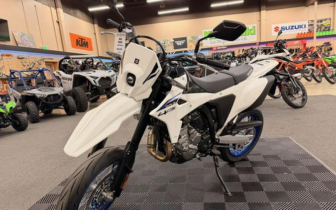 2025 Suzuki DR-Z 4SM