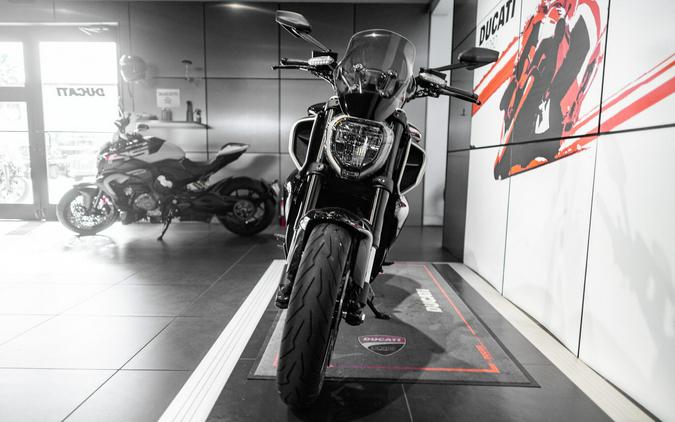 2025 Ducati Diavel V4