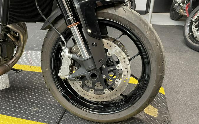 2023 KTM 790 Duke