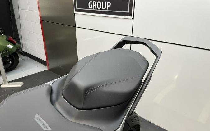 2023 KTM 790 Duke