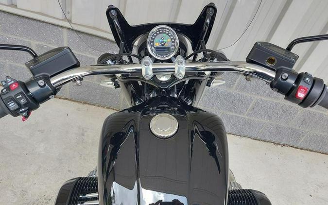 2023 BMW R 18 Classic Black Storm Metallic