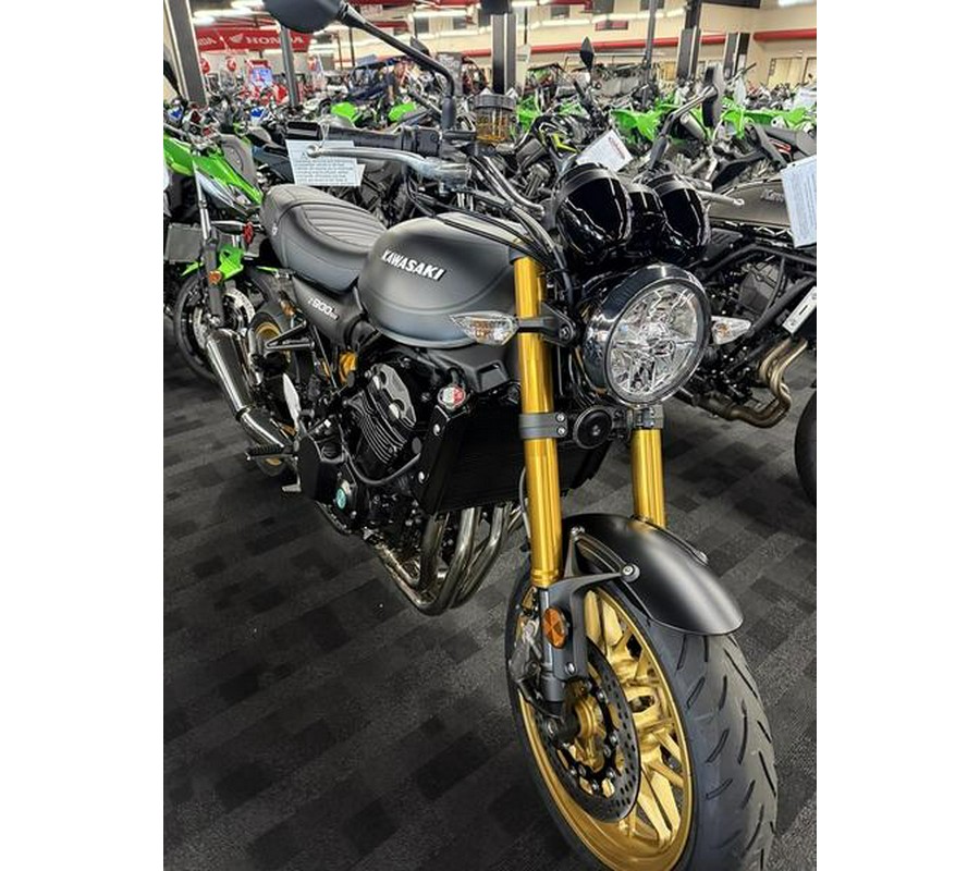 2025 Kawasaki Z900RS SE ABS