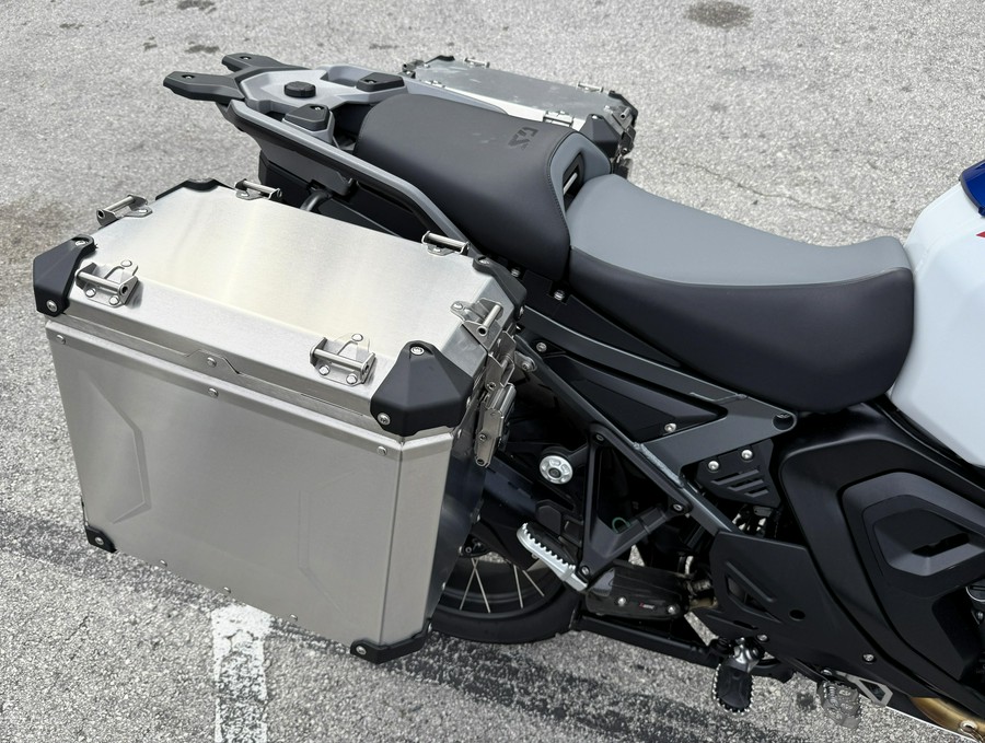 2025 BMW R 1300 GS Adventure