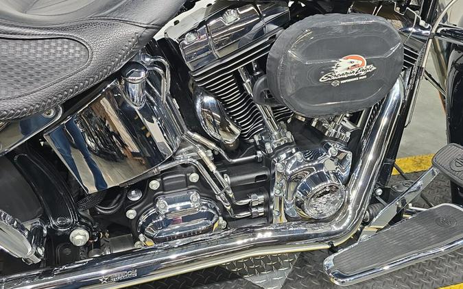 FLSTN 2016 Softail® Deluxe