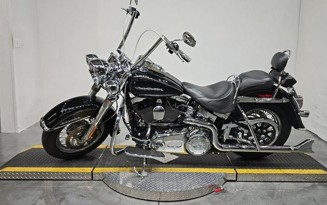 FLSTN 2016 Softail® Deluxe