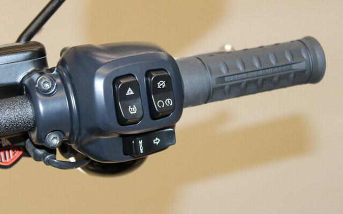 New 2026 Harley-Davidson Street Bob Cruiser FXBB Motorcycle For Sale In Miami, Florida