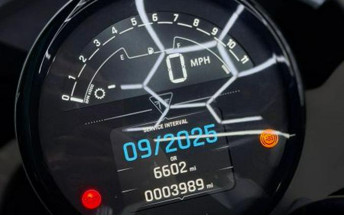 2025 Triumph Trident Triple Tribute