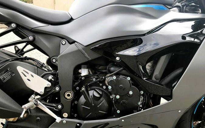 2025 Kawasaki Ninja ZX-6R ABS ABS KRT Edition