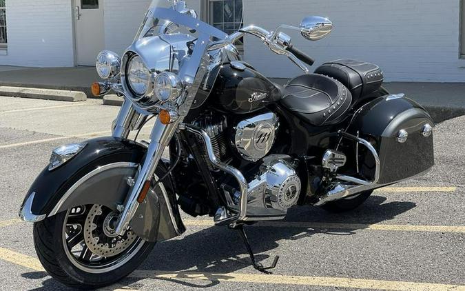 2024 Indian Motorcycle® Springfield® Black Metallic/Titanium Metallic