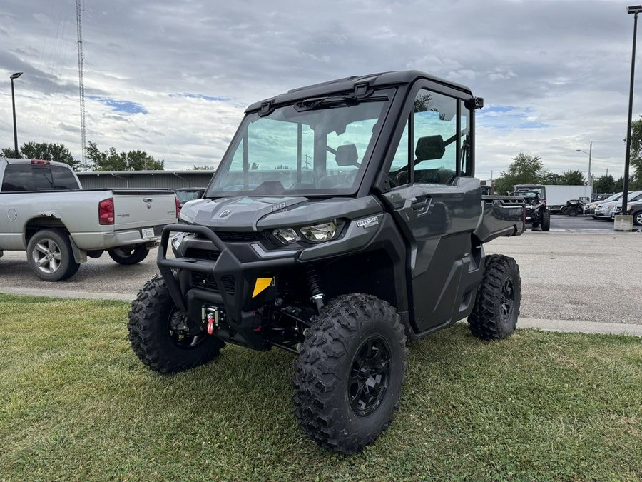 2024 Can-Am® Defender Limited HD10