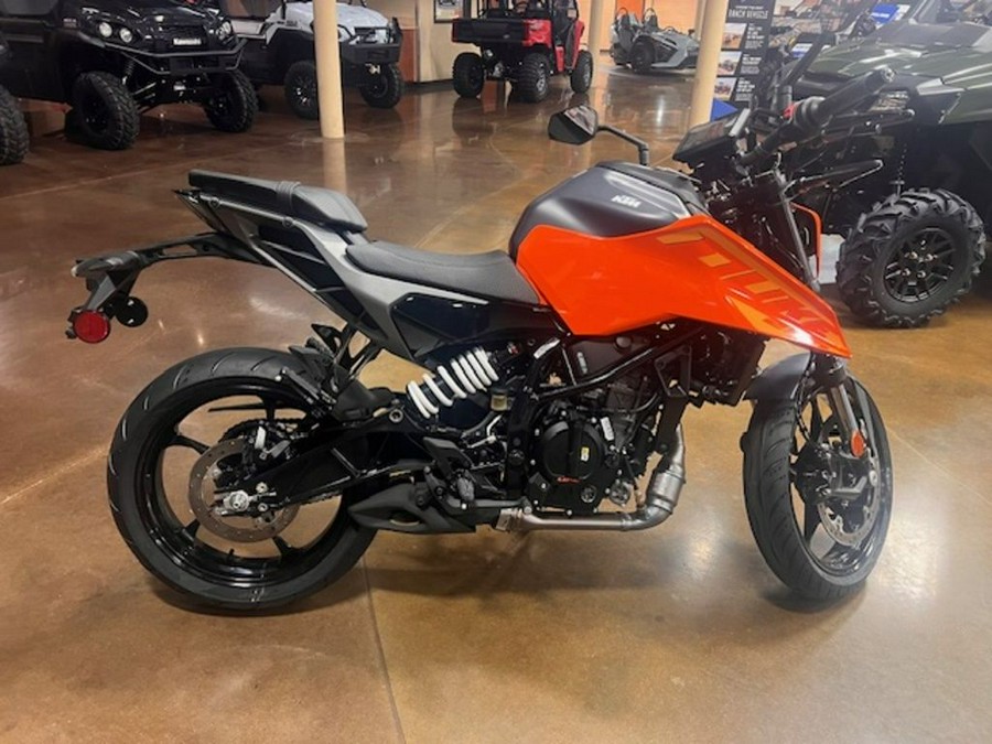 2024 KTM 250 Duke