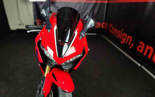 2022 Honda CBR1000RA ABS