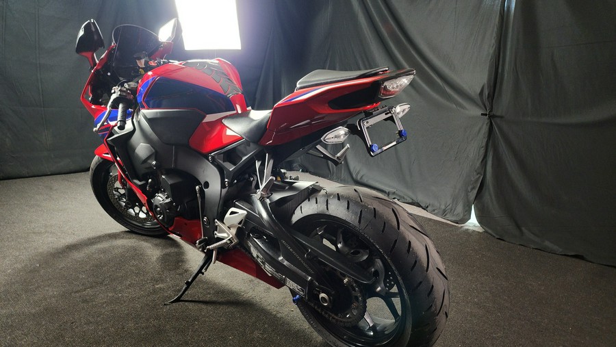 2022 Honda CBR1000RA ABS