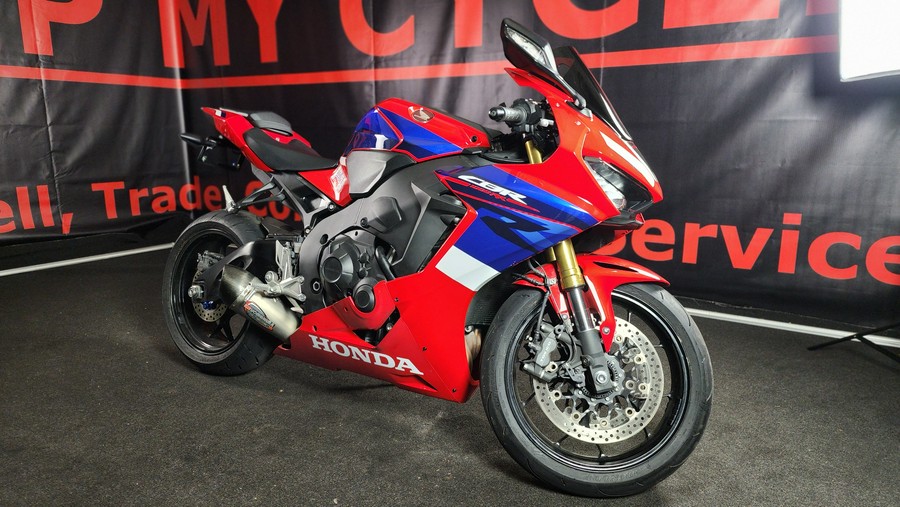 2022 Honda CBR1000RA ABS