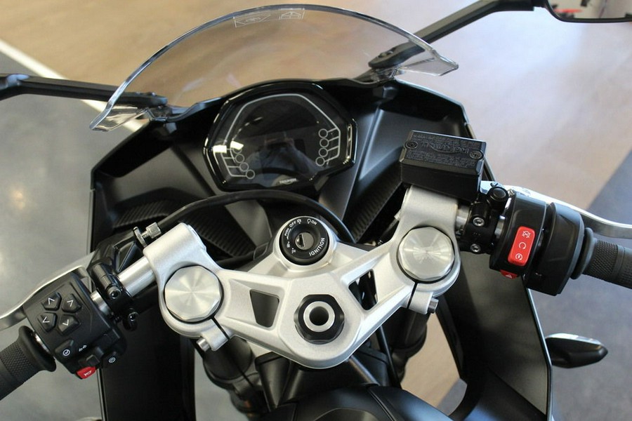 2025 Triumph Daytona 660