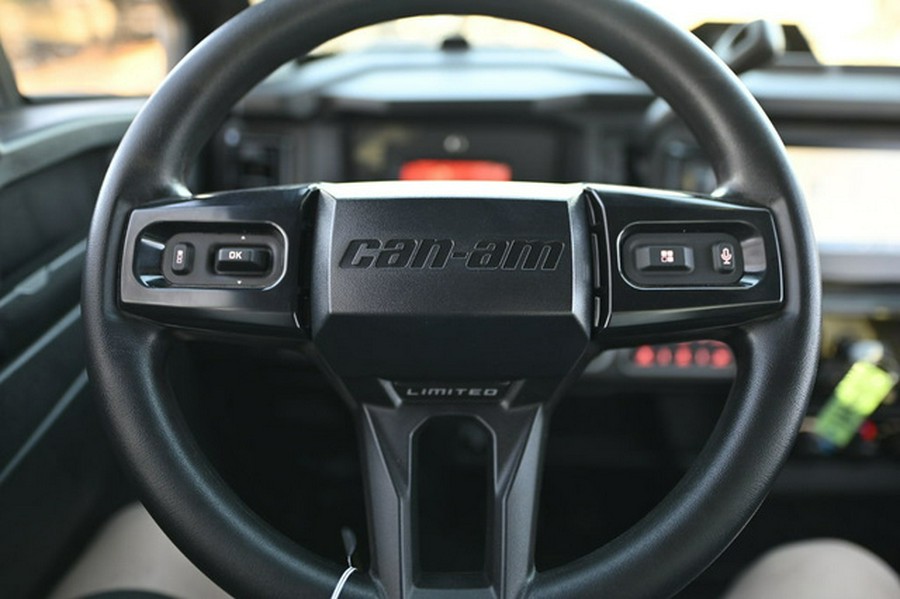 2026 Can-Am Defender Limited HD11