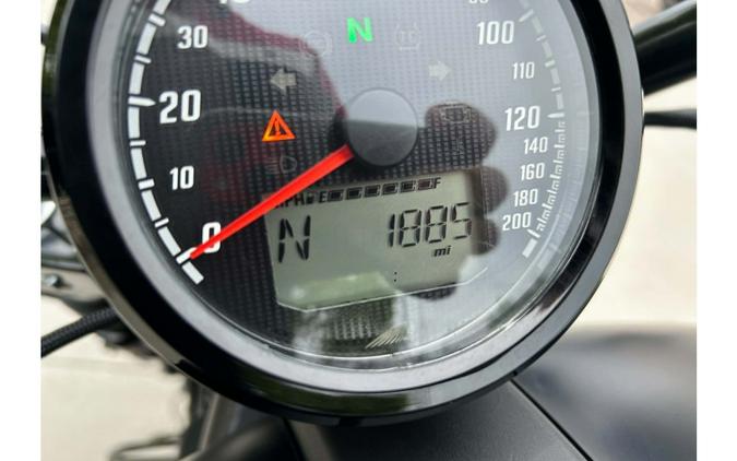 2025 SCOUT BOBBER SIXTY LTD, ONYX BLK SMOKE, 49S - Indian Motorcycle