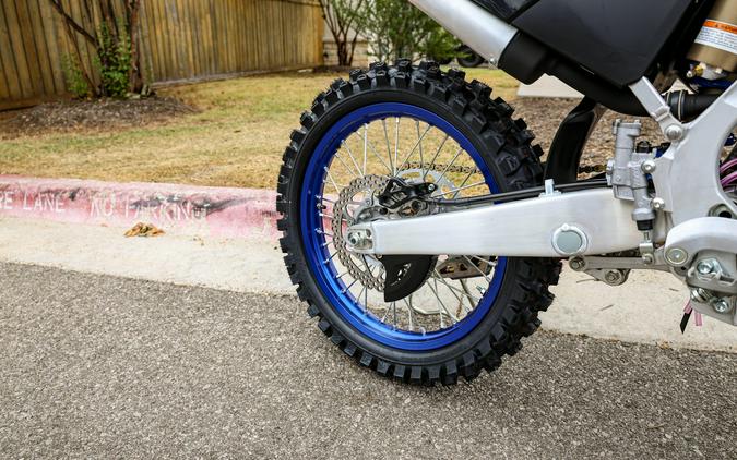 2027 YAMAHA YZ125 MONSTER ENERGY EDITION