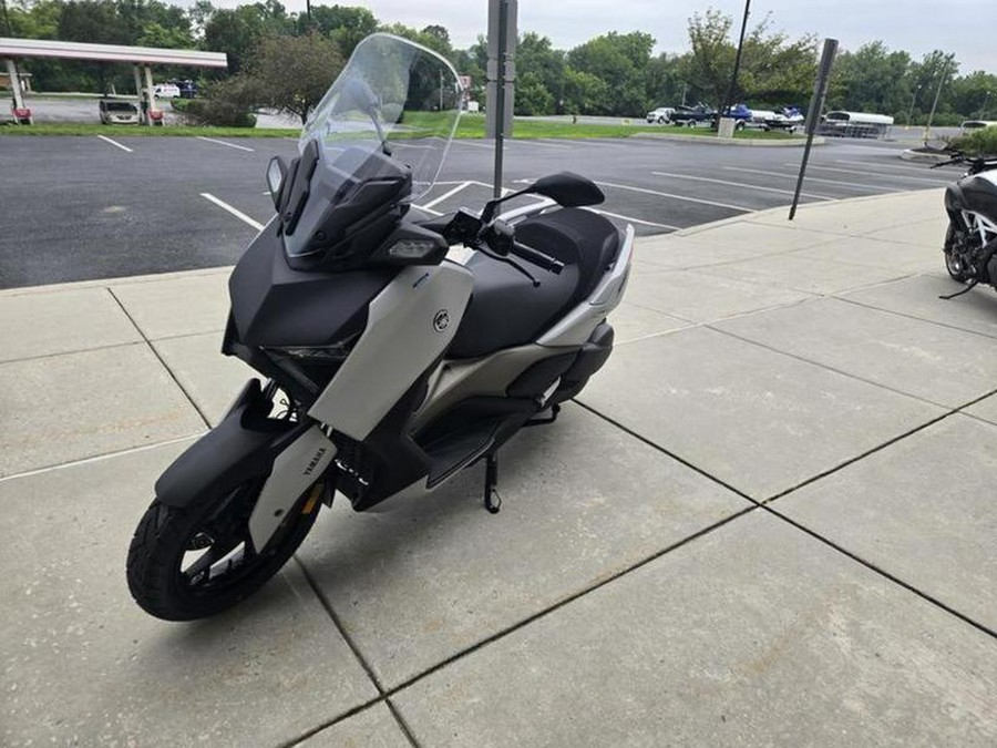 2024 Yamaha XMAX