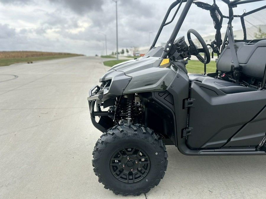 2026 Honda Pioneer 700-4 Deluxe